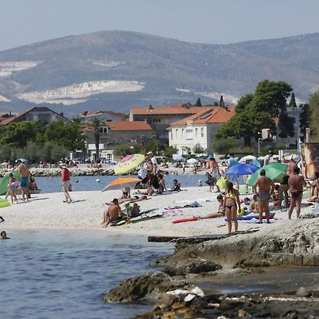 Apartment Vuletin Kaštela Kültér fotó