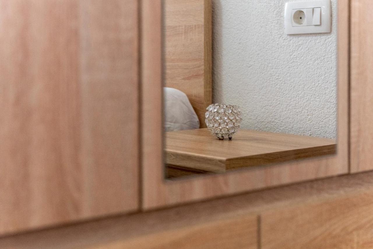 Apartment Vuletin Kaštela Kültér fotó
