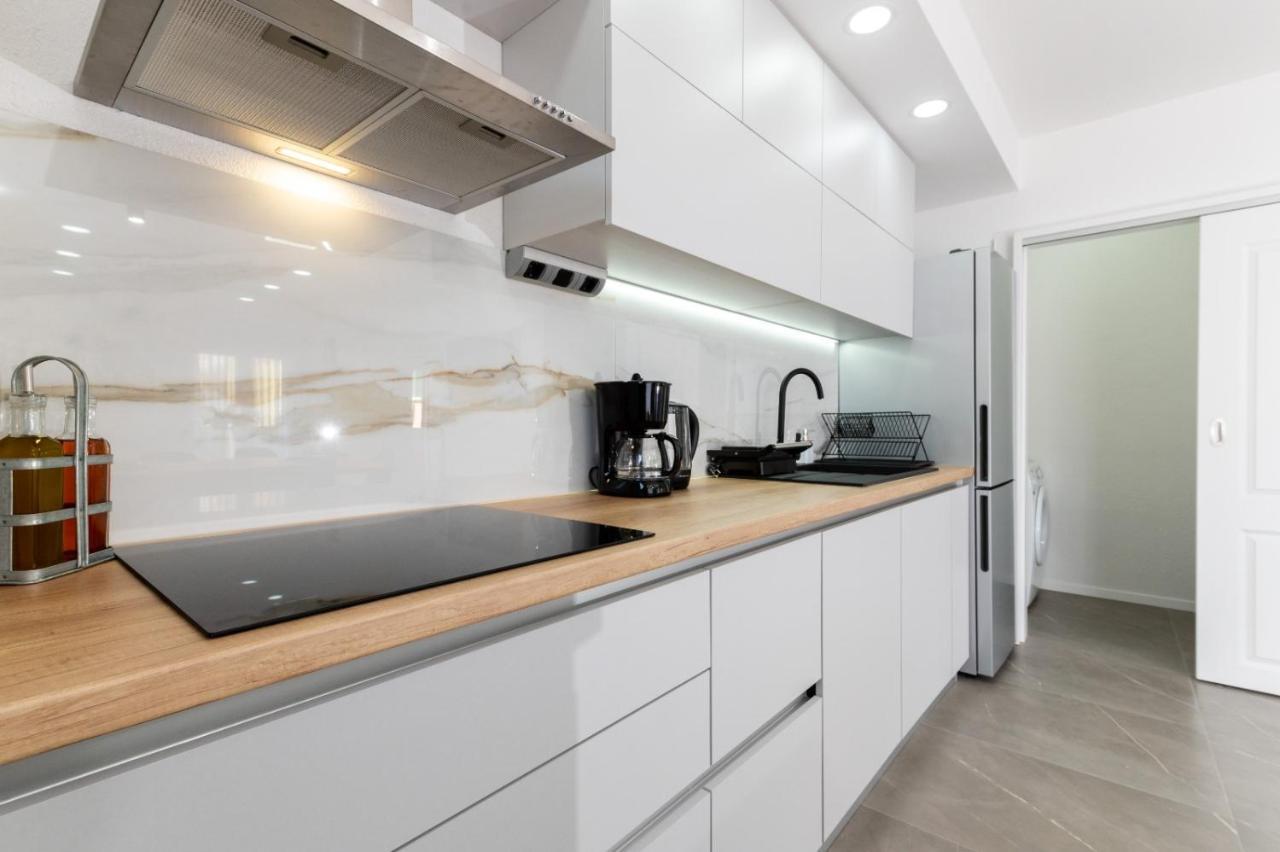 Apartment Vuletin Kaštela Kültér fotó