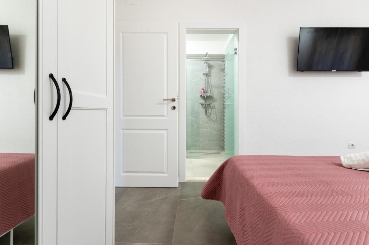 Apartment Vuletin Kaštela Kültér fotó